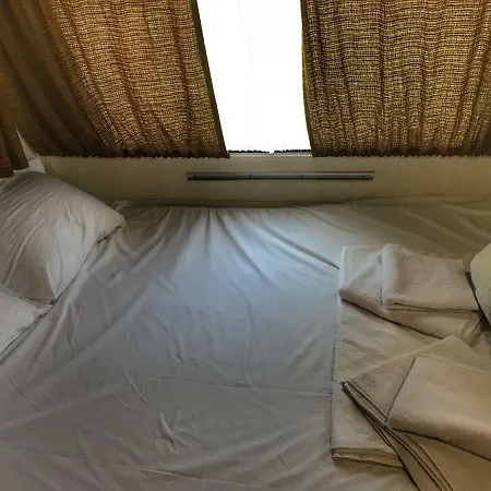 And Caravans Kolevi Кемпинг